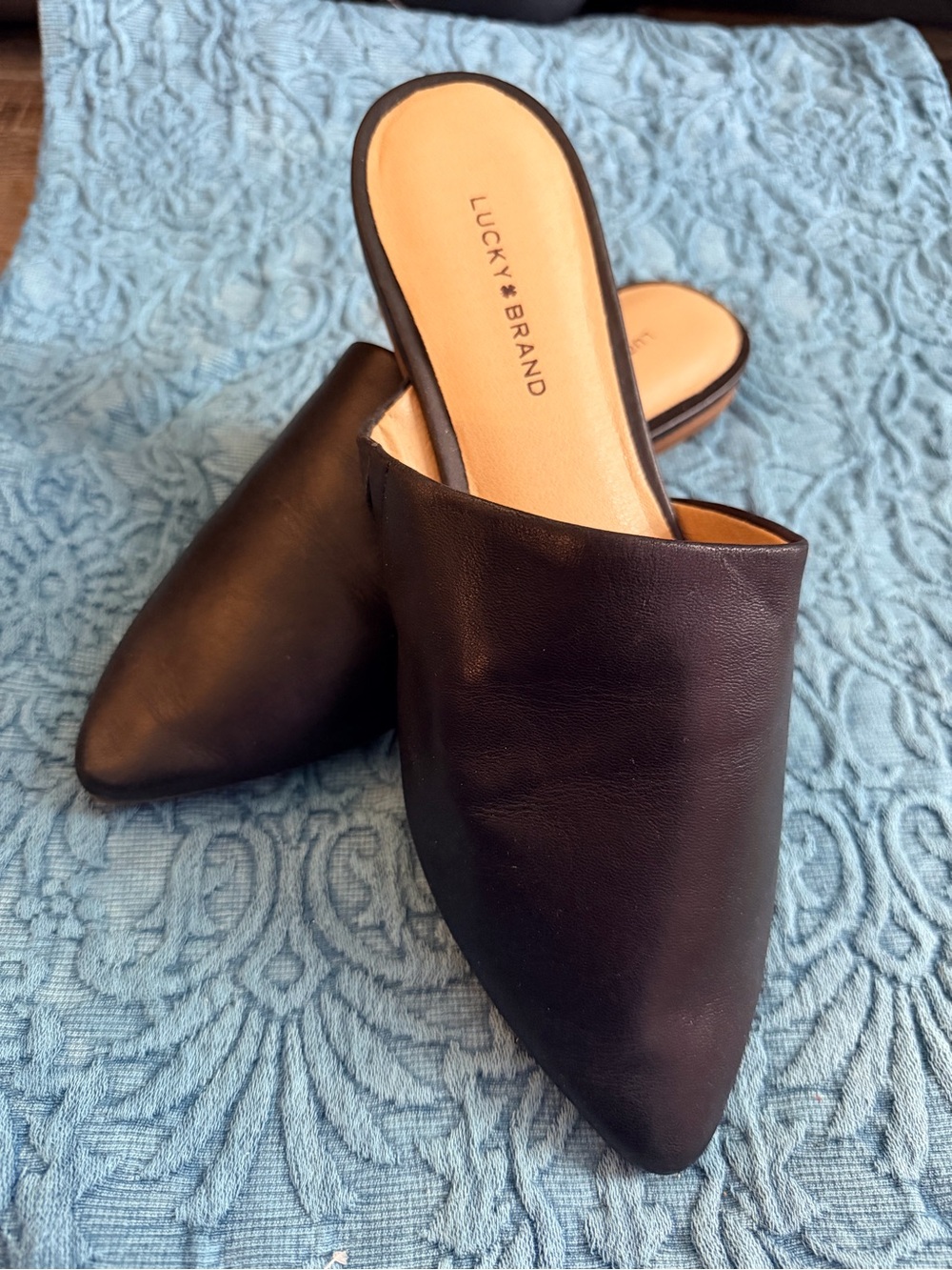 Lucky Brand Black Pointed Leather Slip-On Mules - Picture 2 of 5
